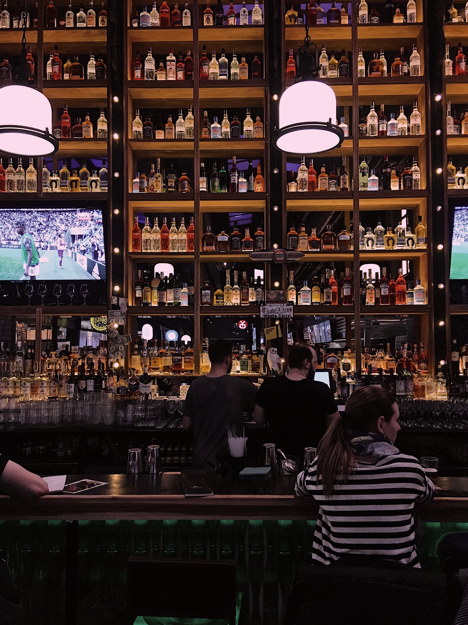 in-a-bar.jpg in-a-bar.jpg